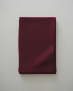 Льняная скатерть бордовая, 140х180 см