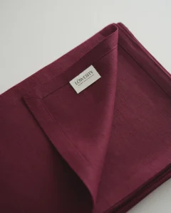 Льняная скатерть бордовая, 140х180 см