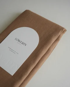 Льняная скатерть карамельная, 140х180 см