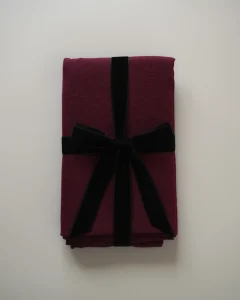 Льняная скатерть бордовая, 140х180 см