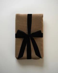 Льняная скатерть карамельная, 140х180 см