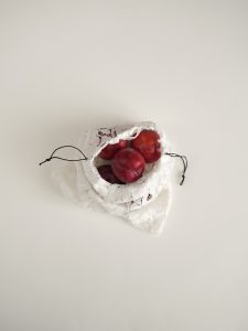 Мешочек из итальянского кружева