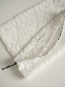 Мешочек из итальянского кружева