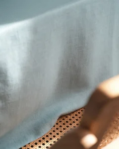 Льняная скатерть лазурная, 140х180см