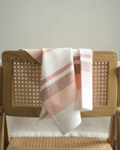 Полотенце из винтажного хлопка персиковое