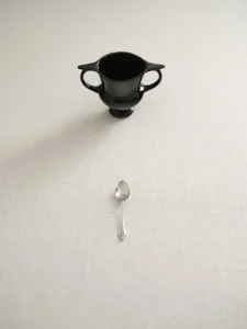 Льняная жаккардовая скатерть белая, 140х240см