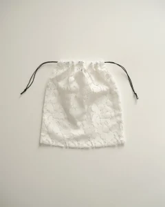 Мешочек из итальянского кружева