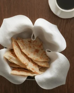 Салфетка «лепесток» для хлебной корзины белая