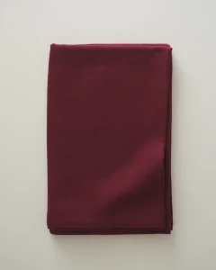 Льняная скатерть бордовая, 140х180 см